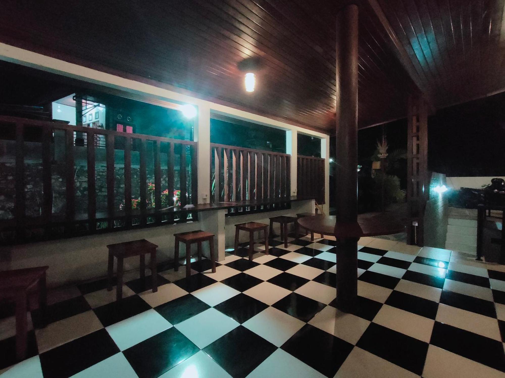 Lo Sari Bungalow Batununggul Exterior foto